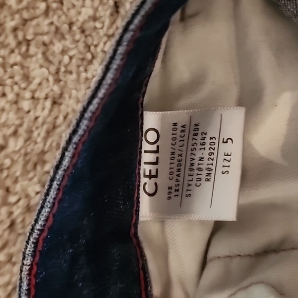 Jeans - Picture 4 of 4